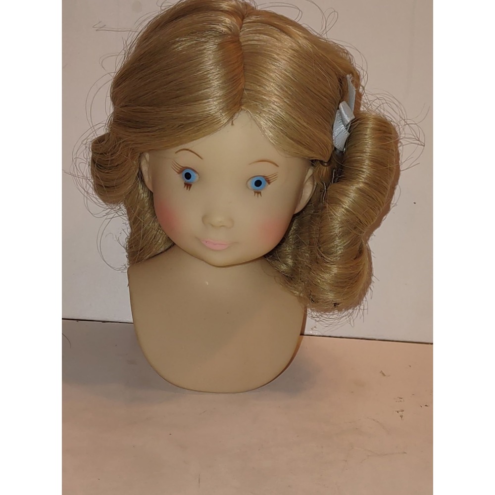Vintage 1974 Suzanne Gibson Limited Porcelain Doll Head Blonde 5' tall 2/5' wide